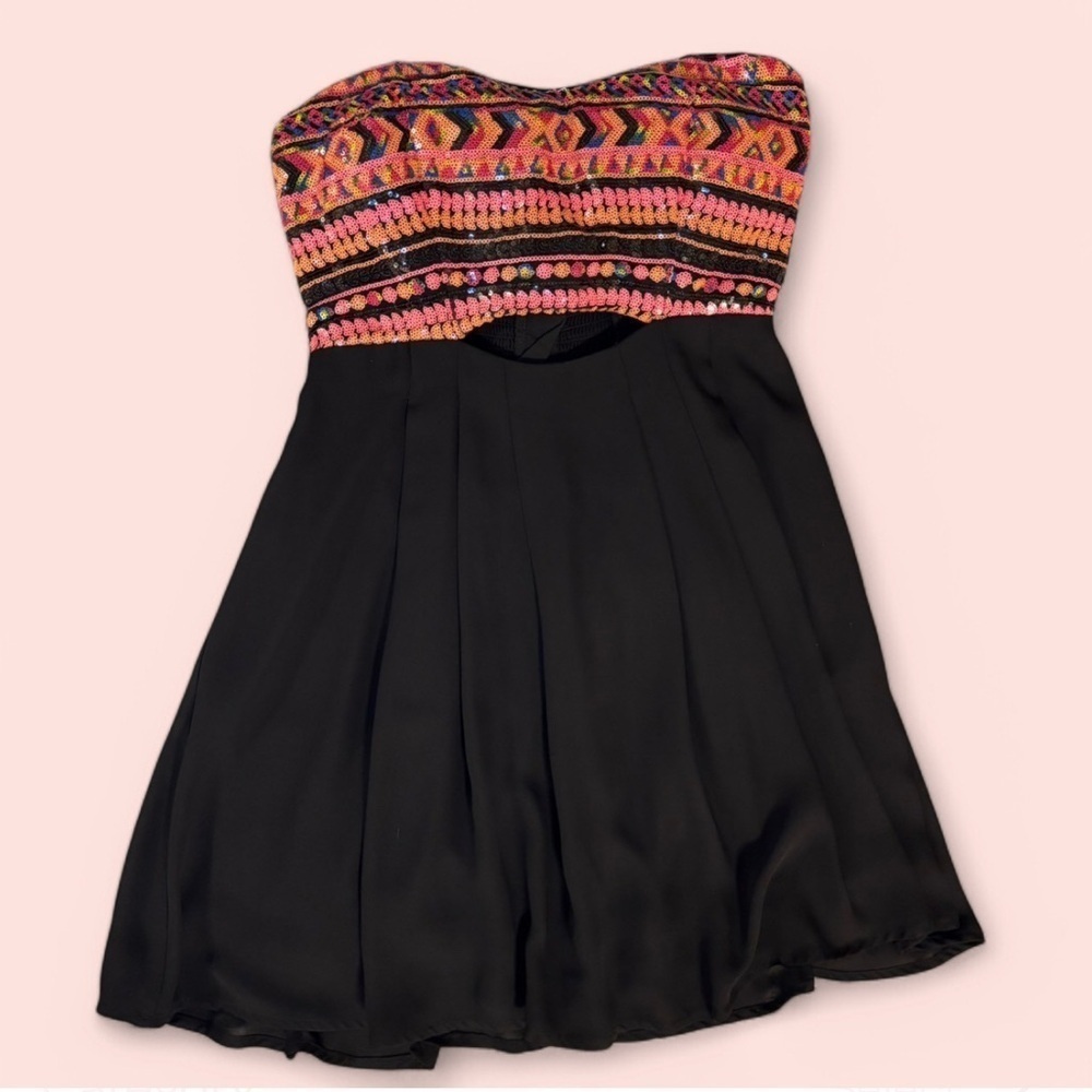Medium Forever 21 Black Chiffon Mini Dress Sequin Top Keyhole Cutout